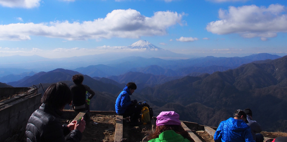 塔ノ岳山頂からの富士山