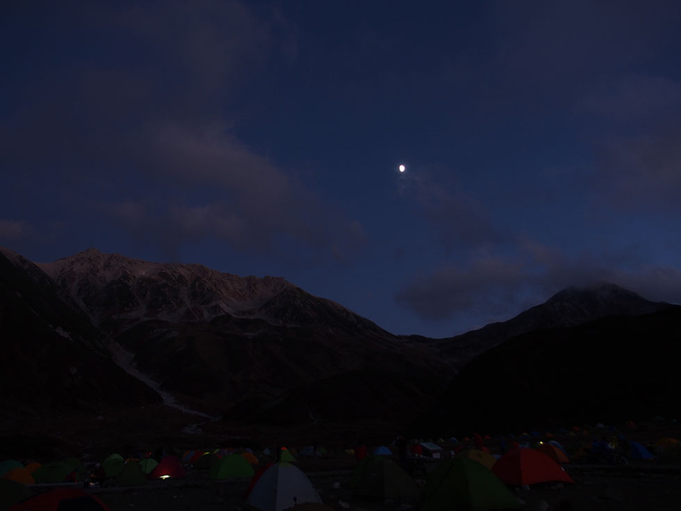 雷鳥沢キャンプ場の夜は寒かった
