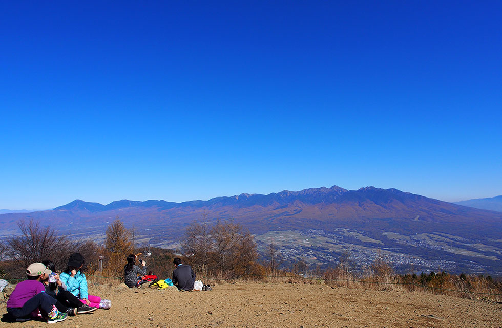 入笠山から見る南北の八ヶ岳